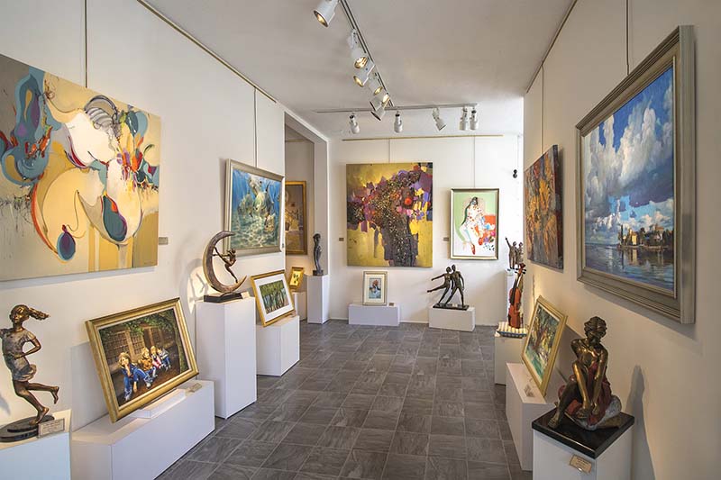 Front Gallery